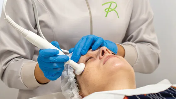 Modela o Corpo e Aumenta a Firmeza Cutânea